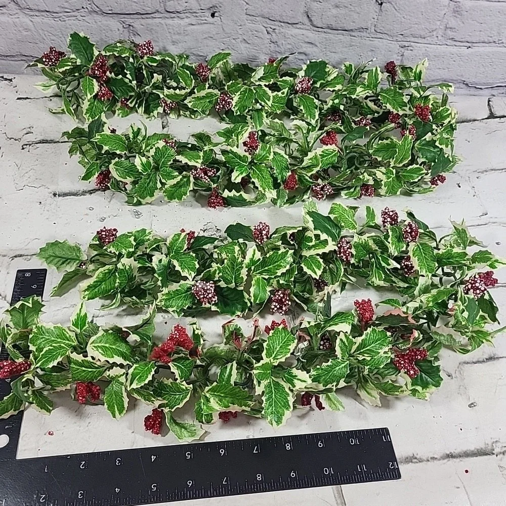 Vintage Christmas Garland Holly Poinsettia 2 Styles In Pieces Traditional